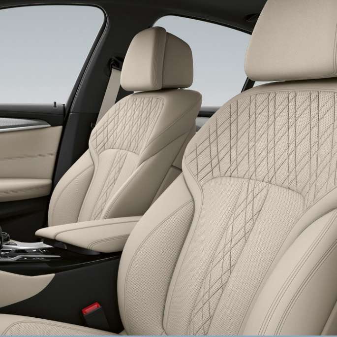 Επενδύσεις καθισμάτων, BMW Σειρά 5 Sedan, G30, plug-in υβριδική, Μ Σπορ Πακέτο Επενδύσεις καθισμάτων από δέρμα 'Dakota' σε μαύρο χρώμα με μπλε ραφές, BMW Σειρά 5 Sedan 520d xDrive, G30, 2020, Μ Σπορ Πακέτο, εσωτερικό