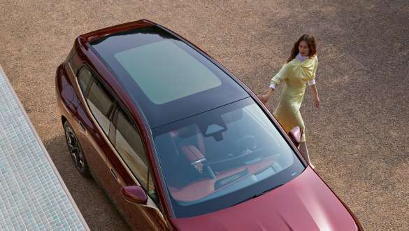 BMW iX i20, ηλεκτρικό SUV, γυάλινη πανοραμική οροφή BMW iX i20, ηλεκτρικό SUV, γυάλινη πανοραμική οροφή, εσωτερικό