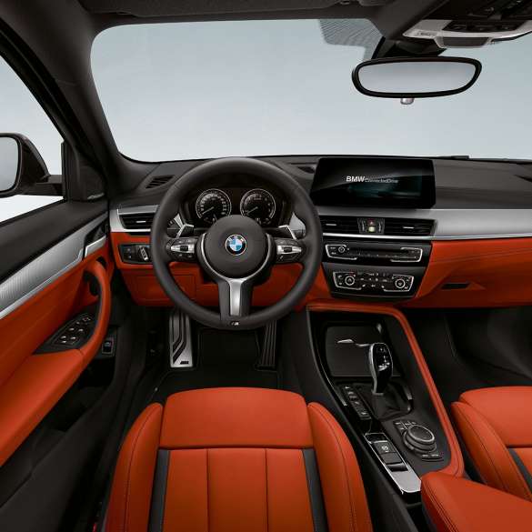 Cockpit BMW X2 M35i Cockpit, BMW X2 M35i, F39, εσωτερικό