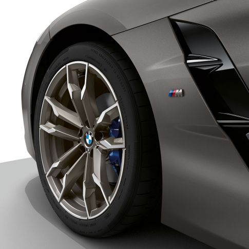 Ζάντα BMW Z4 M40i G29 Ζάντα BMW Z4 Roadster M40i G29 2019, BMW Individual Γκρι Frozen μεταλλικό, κοντινή λήψη τροχού και Air Breather