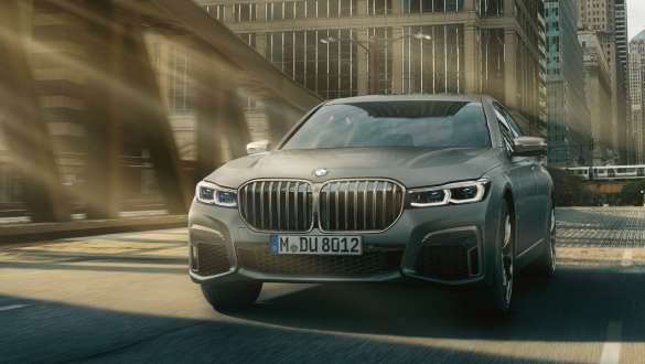 Executive Drive Pro BMW M760Li xDrive Sedan, BMW M760Li, υπεροχή, Executive Drive Pro