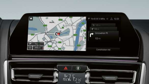 BMW Live Cockpit Professional. Αυτοκίνητα Μ BMW Σειράς 8 Coupé με BMW Live Cockpit Professional.