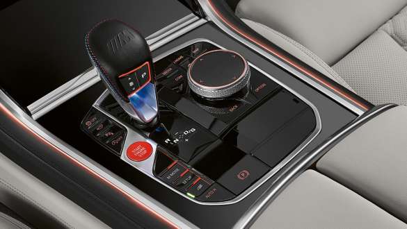 BMW M8 Competition Gran Coupé με Μ Αυτόματο κιβώτιο ταχυτήτων Steptronic 8 σχέσεων BMW M8 Competition Gran Coupé με Μ Αυτόματο κιβώτιο ταχυτήτων Steptronic 8 σχέσεων F93 2020 εσωτερικό