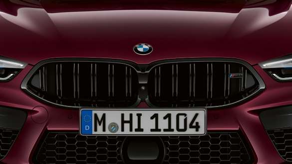 Γρίλιες μάσκας νεφρών με χαρακτηριστικά Μ BMW M8 Competition Gran Coupé Γρίλιες μάσκας νεφρών με χαρακτηριστικά Μ BMW M8 Competition Gran Coupé F93 2020 BMW Individual Ametrine μεταλλικό μπροστινή λήψη