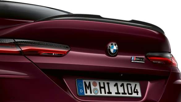 M Πίσω αεροτομή BWM M8 Competition Gran Coupé M Πίσω αεροτομή σε Carbon BMW M8 Competition Gran Coupé F93 2020 Individual μεταλλικό κοντινή πίσω λήψη