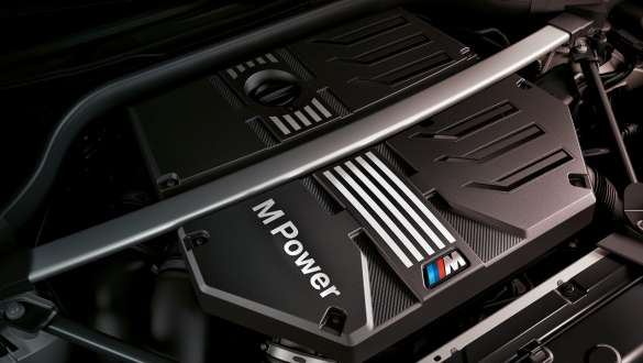 Κινητήρας βενζίνης BMW M TwinPower Turbo, BMW Χ3 M, F97, LCI, Facelift, 2021 BMW X3 M, F97, LCI, Facelift, 2021, εξακύλινδρος σε σειρά κινητήρας βενζίνης BMW Μ TwinPower Turbo, κοντινή λήψη