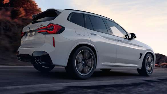 M xDrive, BMW X3 M, F97, LCI, Facelift, 2021 BMW X3 M, F97, LCI, Facelift, 2021, M xDrive, λευκό Alpine, χαμηλή πίσω πλαϊνή λήψη