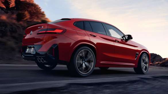 M xDrive, BMW X4 M, F98, LCI, Facelift, 2021 BMW Χ4 Μ, F98, LCI, Facelift 2021, M xDrive, πίσω λήψη τριών τετάρτων, κινούμενη σε δρόμο