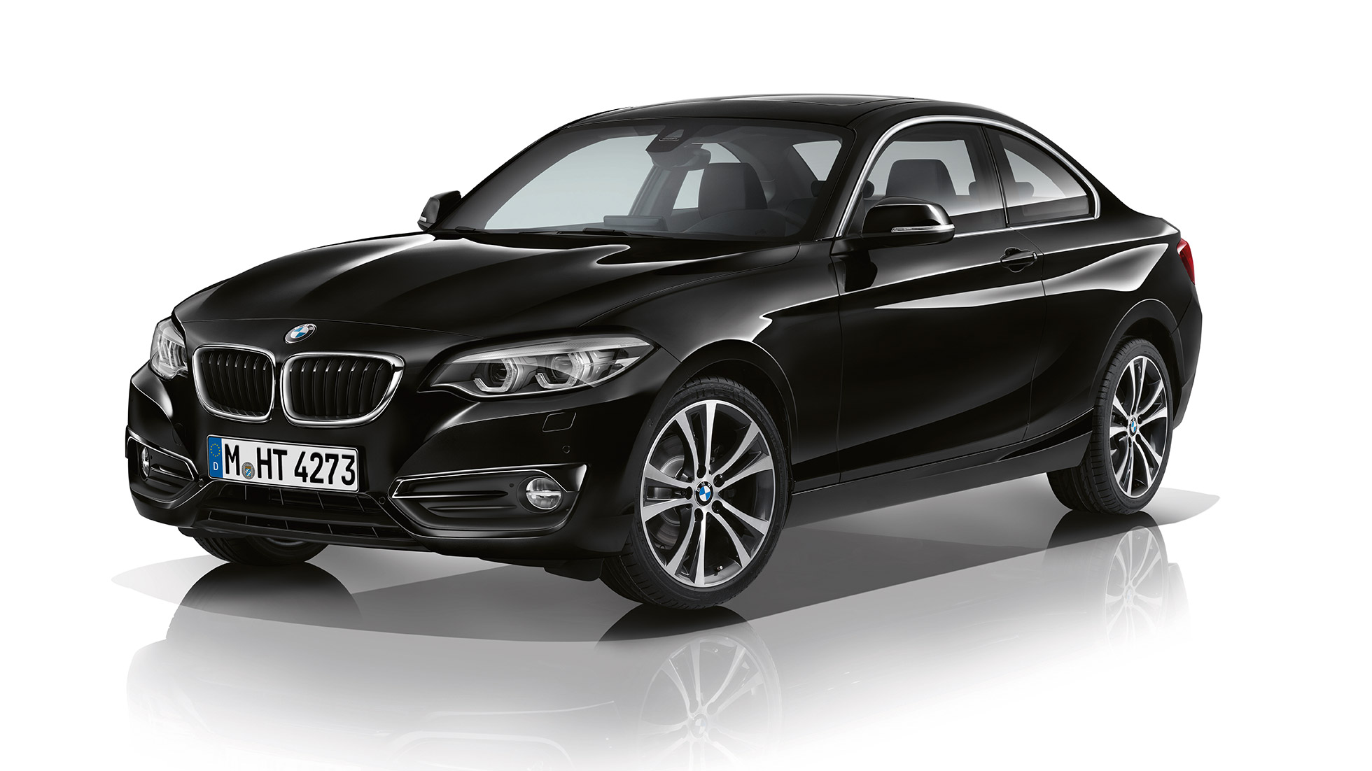 BMW Σειρά 2 Coupé, Έκδοση Sport Line, μπροστινή λήψη τριών τετάρτων BMW Σειρά 2 Coupé, Έκδοση Sport Line, μπροστινή λήψη τριών τετάρτων