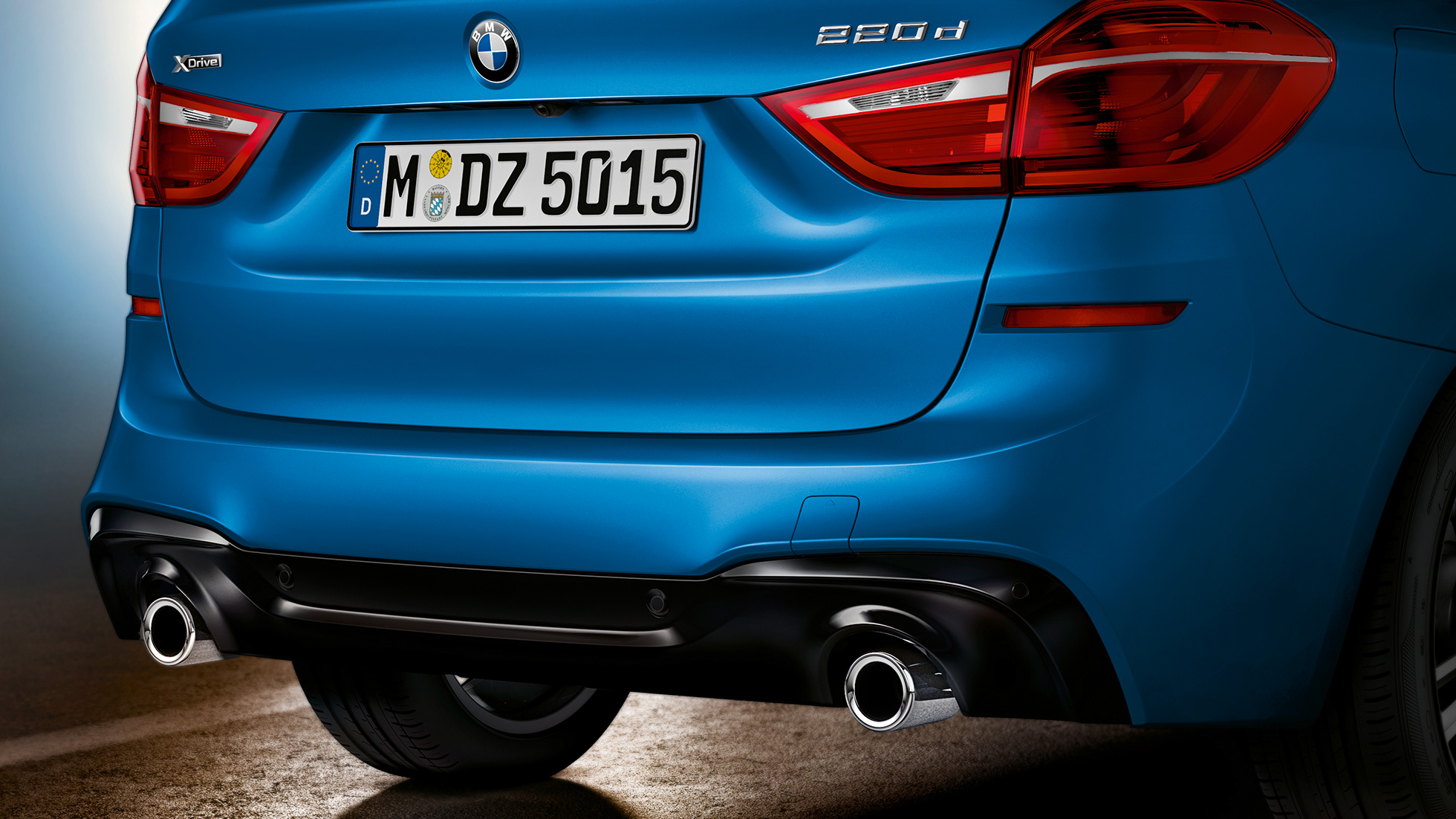 Πίσω τμήμα, BMW Σειρά 2 Gran Tourer Πίσω τμήμα, BMW Σειρά 2 Gran Tourer F46 2018, μπλε Misano μεταλλικό, κοντινή λήψη πίσω