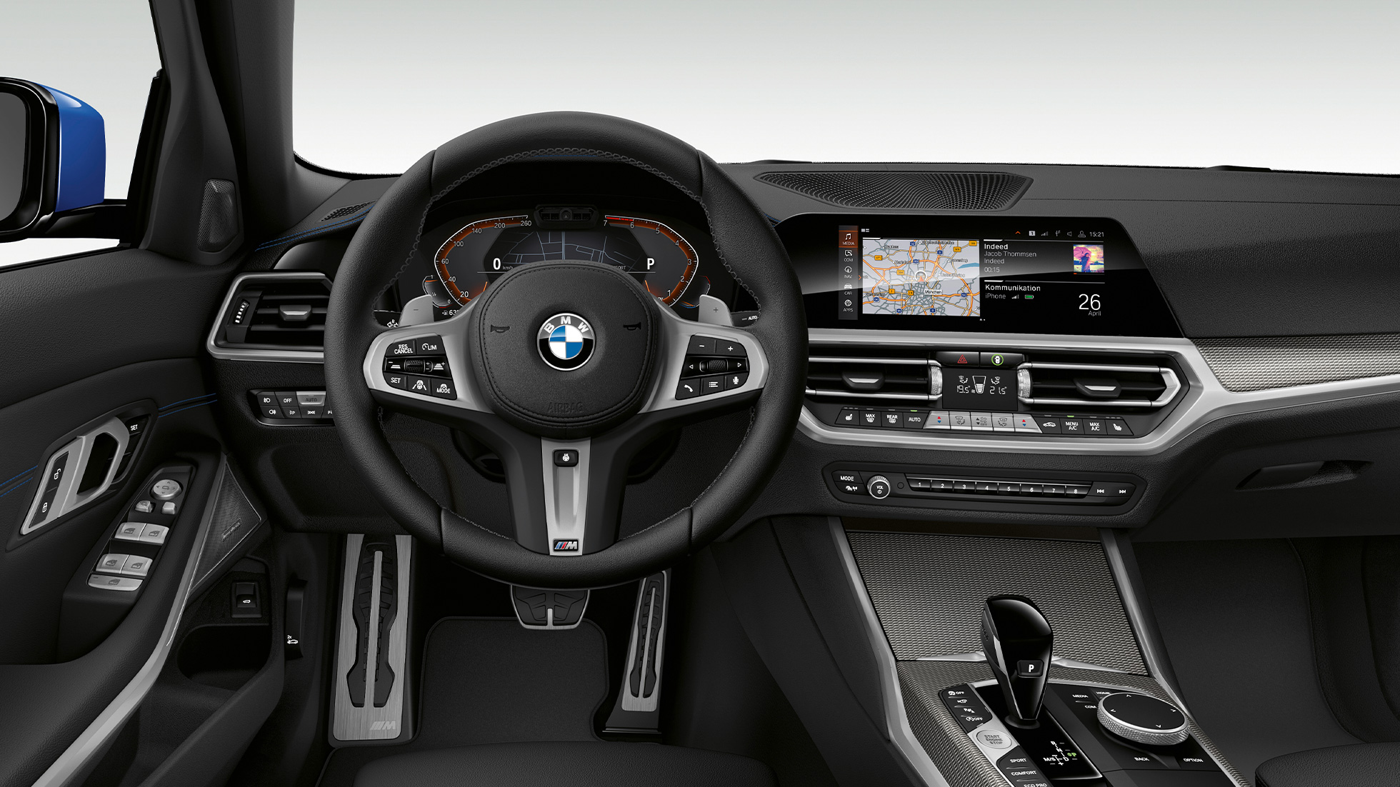 BMW Σειρά 3 Sedan, Έκδοση M Sport, κόκπιτ. Μετωπική κοντινή λήψη της θέσης οδηγού στην BMW Σειρά 3 Sedan με στοιχεία εξοπλισμού της Έκδοσης M Sport.
