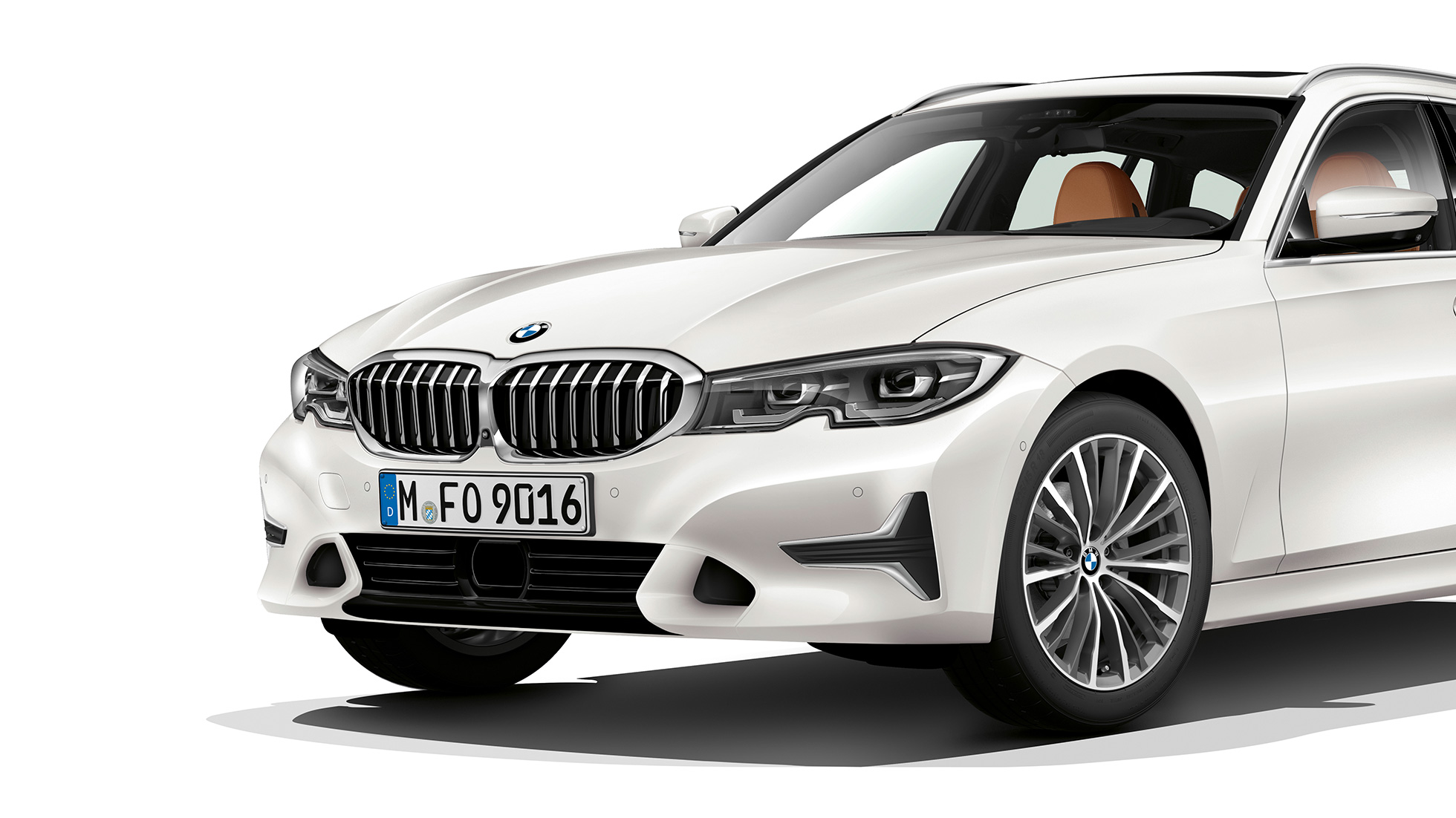 Έκδοση Luxury Line, μπροστινή λήψη τριών τετάρτων BMW Σειρά 3 Touring, Έκδοση Luxury Line, μπροστινή λήψη τριών τετάρτων