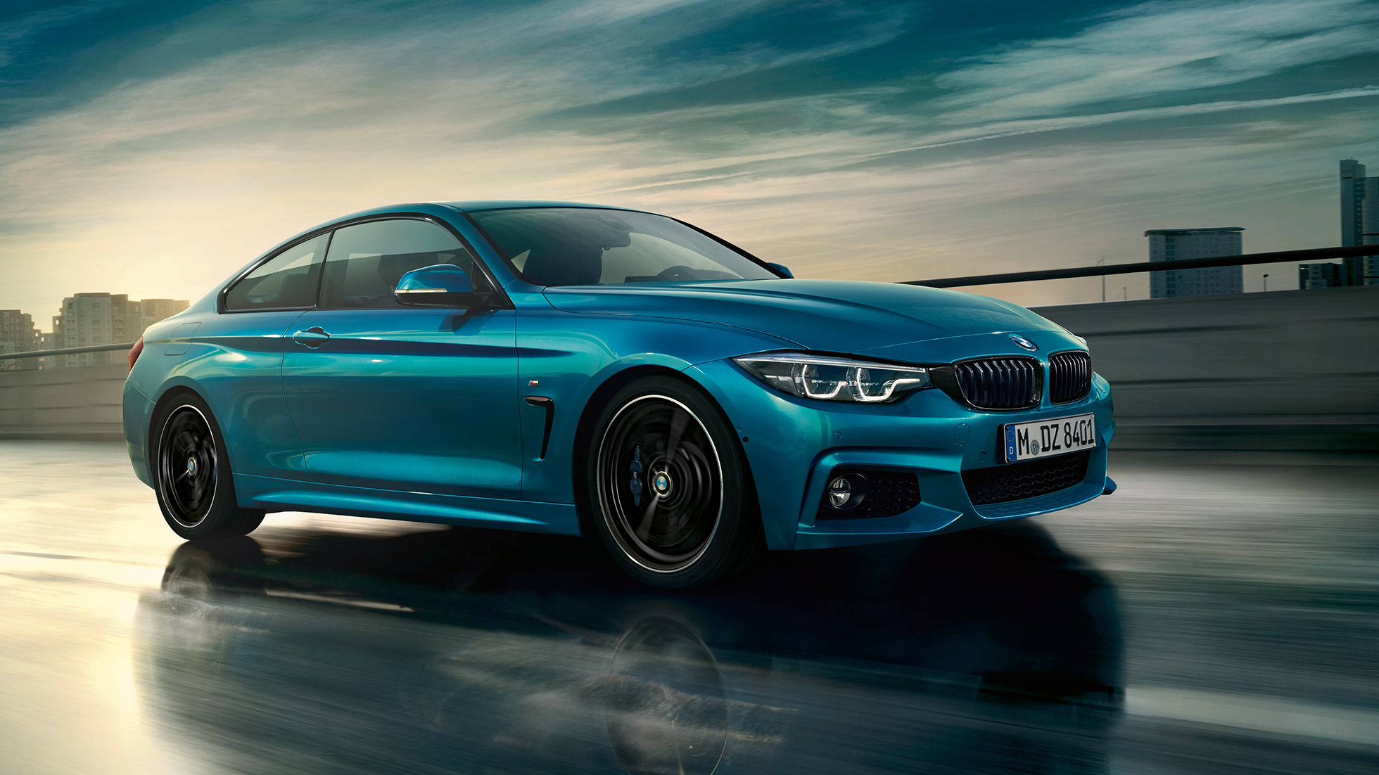 BMW Σειρά 4 Coupé, πλαϊνή λήψη BMW Σειρά 4 Coupé, πλαϊνή λήψη