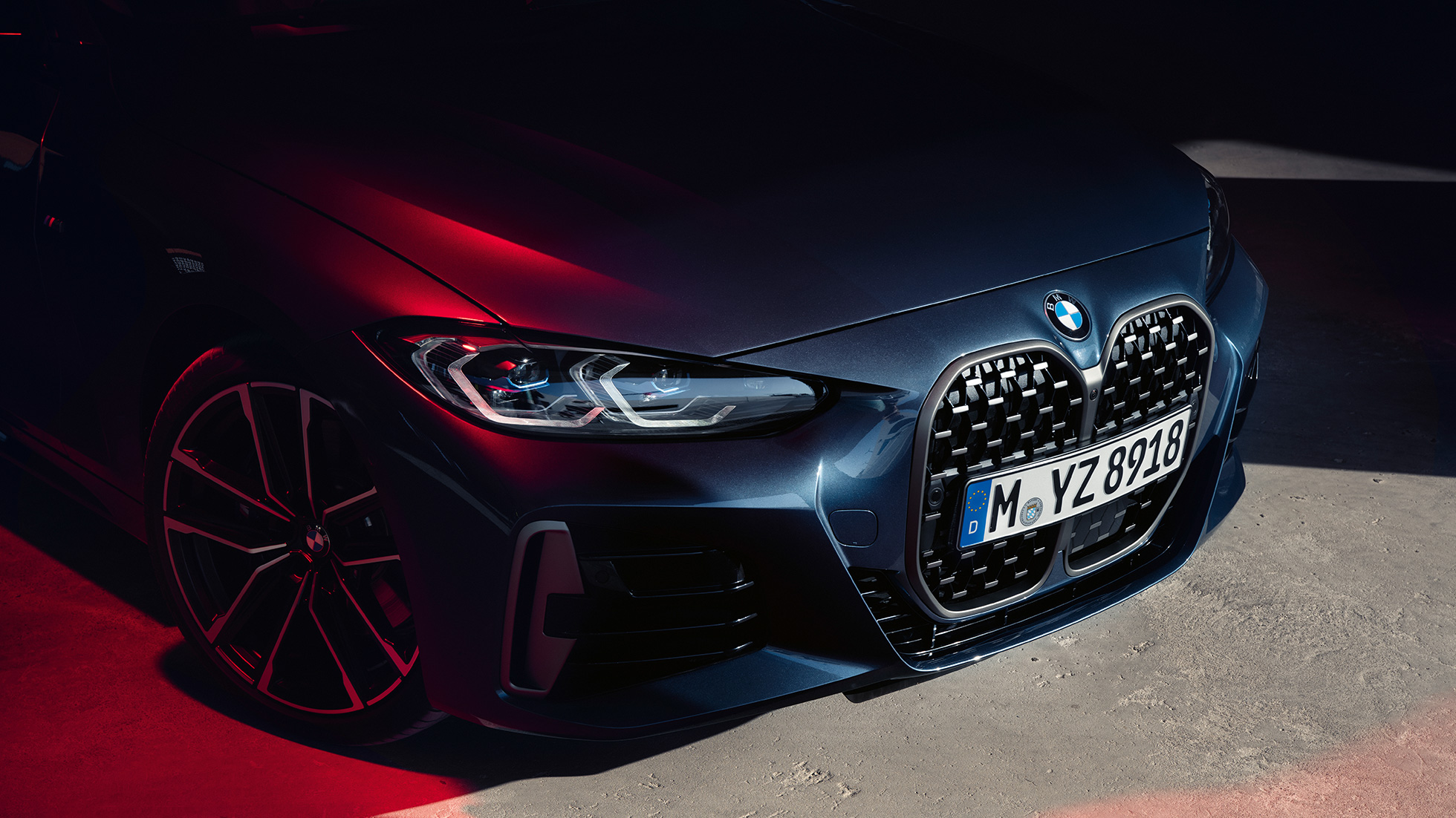 Μπροστινή λήψη τριών τετάρτων, BMW μάσκα με διπλά "νεφρά", BMW Σειρά 4 Coupé, G22, 2020 BMW Σειρά 4 Coupé, G22, 2020, μπλε Arctic Race μεταλλικό, μπροστινή λήψη τριών τετάρτων, BMW μάσκα με διπλά "νεφρά"