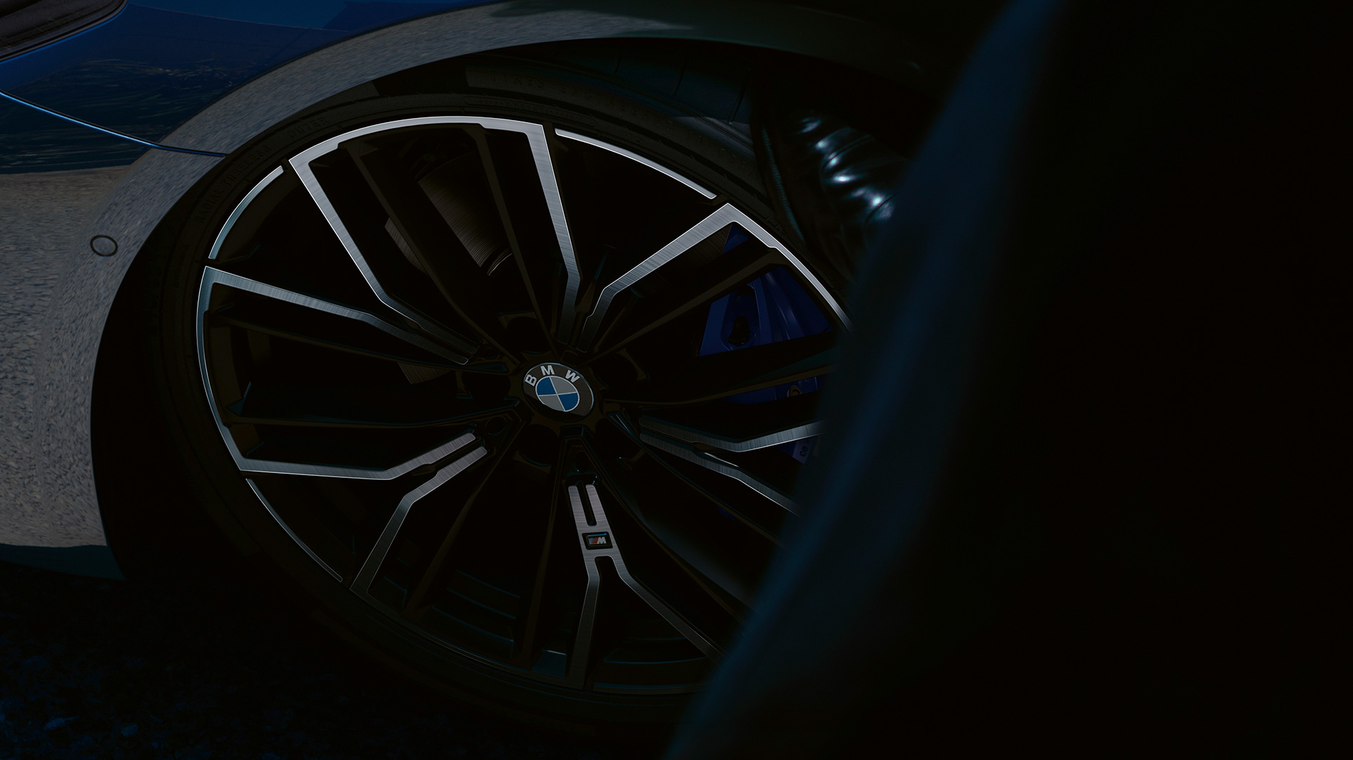 Ζάντες ελαφρού κράματος Μ με ακτίνες Υ 846 Μ, BMW Σειρά 5 Sedan, G30 Ζάντες ελαφρού κράματος Μ με ακτίνες Υ 846 Μ, BMW Σειρά 5 Sedan, G30, Facelift 2020, μπλε Phytonic, κοντινή λήψη