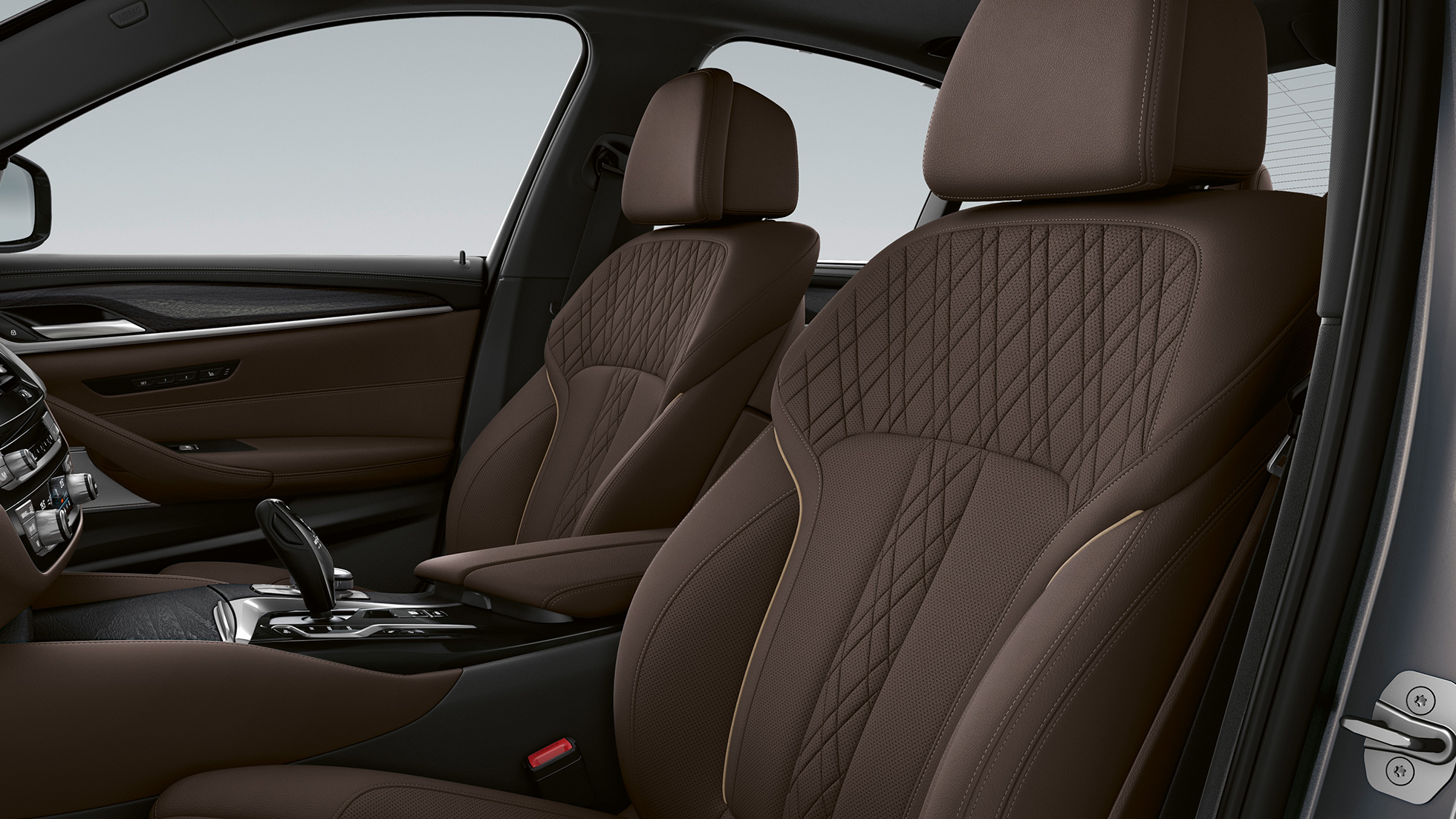 Επενδύσεις καθισμάτων, BMW Σειρά 5 Sedan, G30, Luxury Line Επενδύσεις καθισμάτων από δέρμα 'Nappa' σε χρώμα Mokka με αποκλειστικές ραφές σε χρώμα αντίθεσης, BMW Σειρά 5 Sedan 520d xDrive, G30, 2020, Luxury Line, εσωτερικό