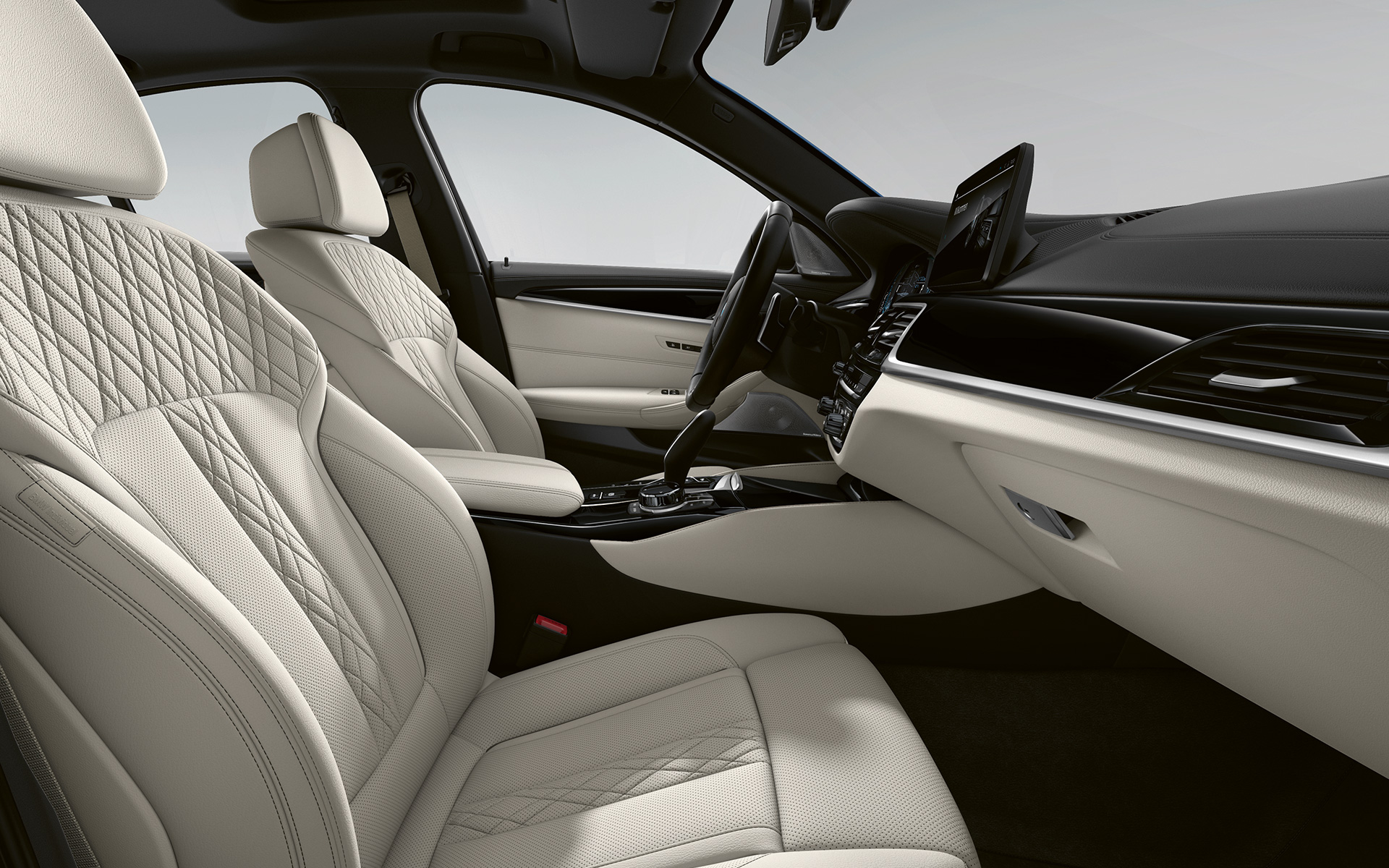 BMW Σειρά 5 Sedan, G30, Facelift 2020, εσωτερικό σε BMW Individual δέρμα 'Merino' διευρυμένης κάλυψης | λευκό Smoke BMW Σειρά 5 Sedan, G30, Facelift 2020, εσωτερικό σε BMW Individual δέρμα 'Merino' διευρυμένης κάλυψης | λευκό Smoke
