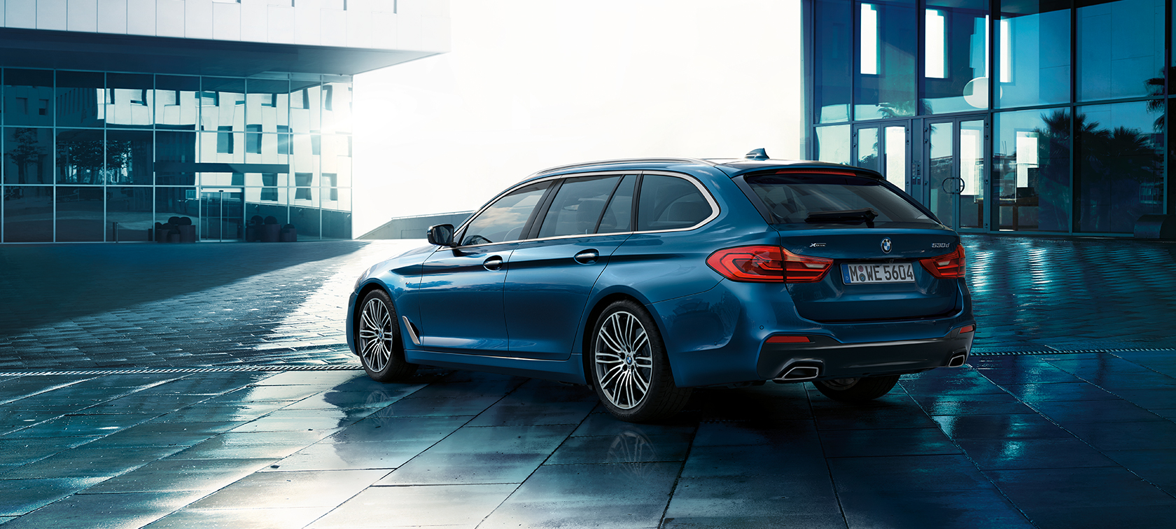 Άνεση, BMW Σειρά 5 Touring Άνεση, BMW Σειρά 5 Touring, 530d xDrive Touring G31, πίσω λήψη τριών τετάρτων