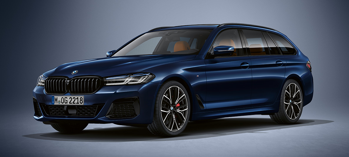 Χρώμα Individual, BMW Σειρά 5 Touring, G31 BMW Σειρά 5 Touring, Individual, G31 Facelift 2020, μπροστινή λήψη τριών τετάρτων, σταθμευμένη