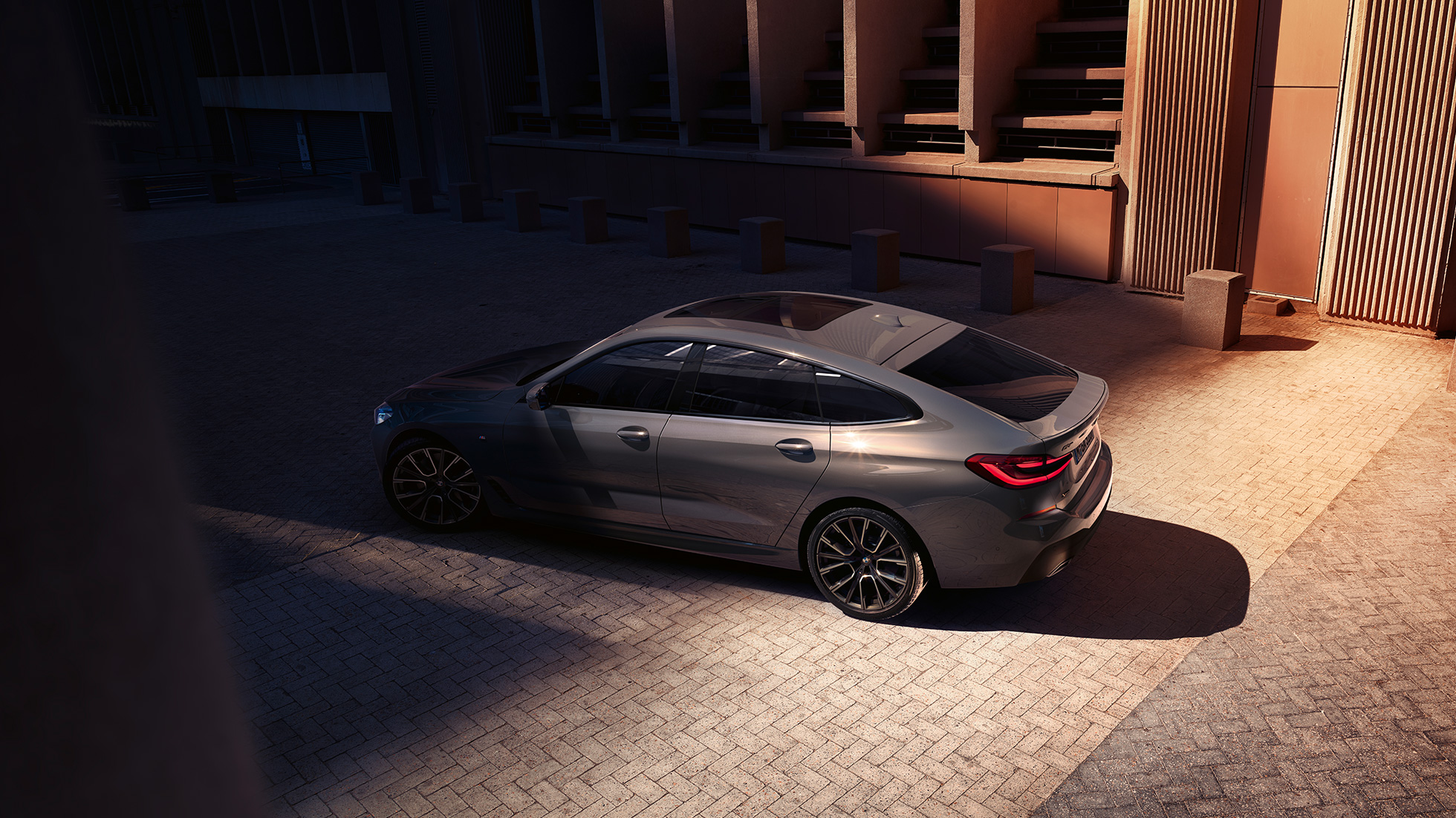 Εξωτερικό, BMW Σειρά 6 Gran Turismo, G32, 2020 BMW Σειρά 6 Gran Turismo 640i xDrive, G32, 2020, γκρι Bernina, πανοραμική λήψη