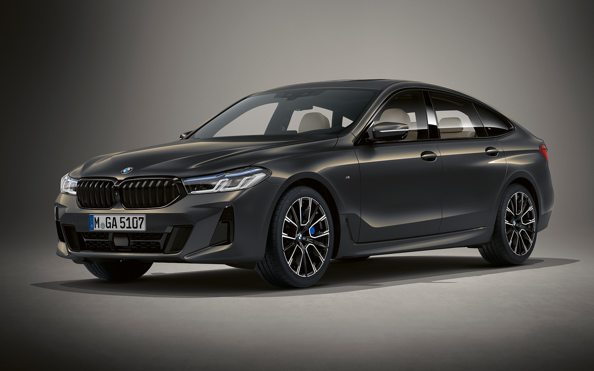 BMW Individual χρώμα αμαξώματος γκρι Dravit μεταλλικό, BMW Σειρά 6 Gran Turismo, G32, 2020 BMW Individual χρώμα αμαξώματος γκρι Dravit μεταλλικό, BMW Σειρά 6 Gran Turismo, G32, 2020, μπροστινή λήψη τριών τετάρτων, σταθμευμένη