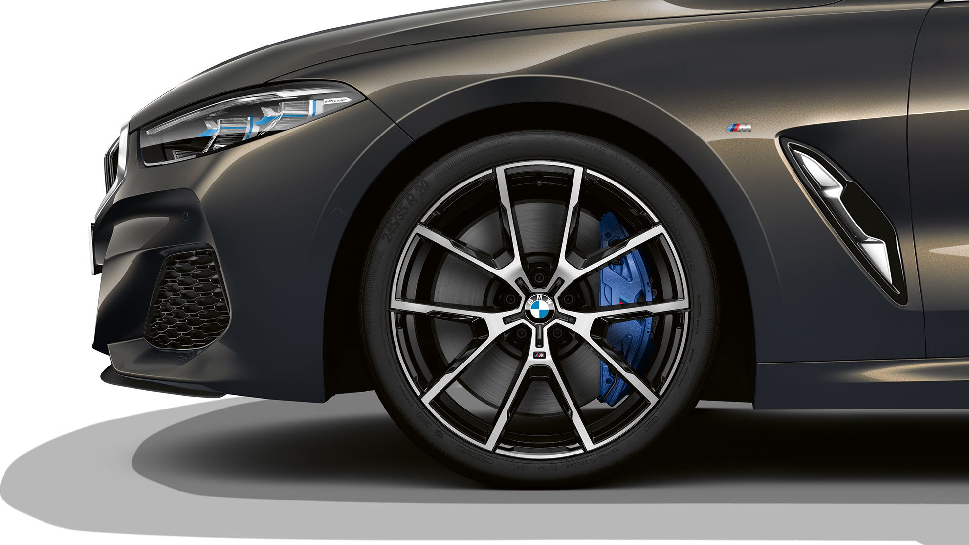 BMW M850i xDrive, γκρι Dravit μεταλλικό, ζάντες ελαφρού κράματος 20" με ακτίνες Υ 728 M. BMW M850i xDrive, γκρι Dravit μεταλλικό, ζάντες ελαφρού κράματος 20" με ακτίνες Υ 728 M.
