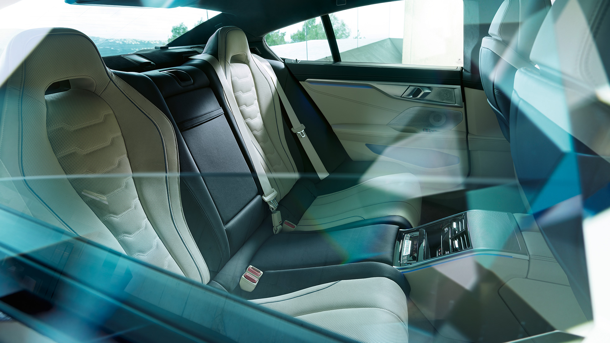 Εσωτερική σχεδίαση πίσω BMW Σειρά 8 Gran Coupé, εσωτερική σχεδίαση πίσω