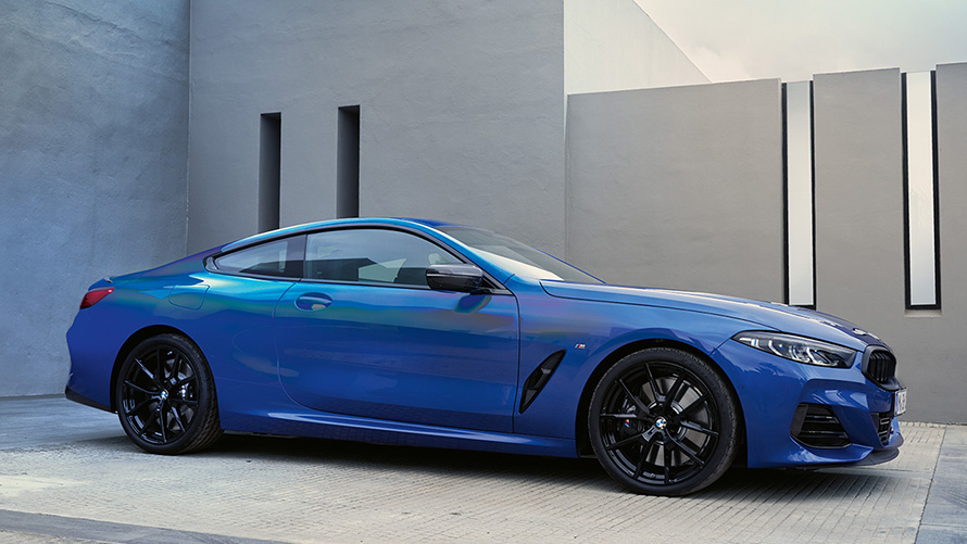 BMW Σειρά 8 Coupé (G15) μπροστινή λήψη τρίτα τέταρτα BMW Σειρά 8 Coupé (G15) μπροστινή λήψη τρίτα τέταρτα