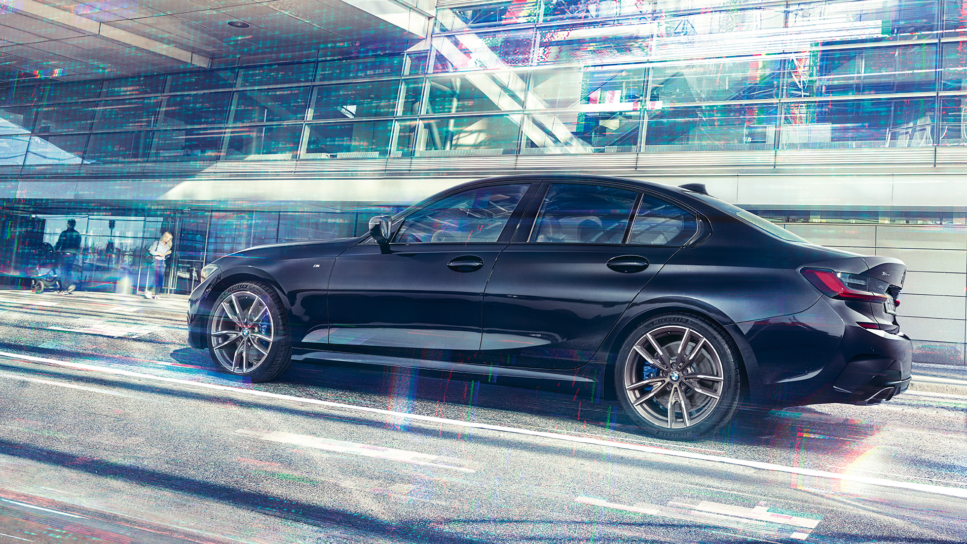 Πλαϊνή λήψη, BMW M340i xDrive Sedan BMW M340i xDrive Sedan G20, μαύρο Sapphire μεταλλικό, πλαϊνή λήψη σε κίνηση