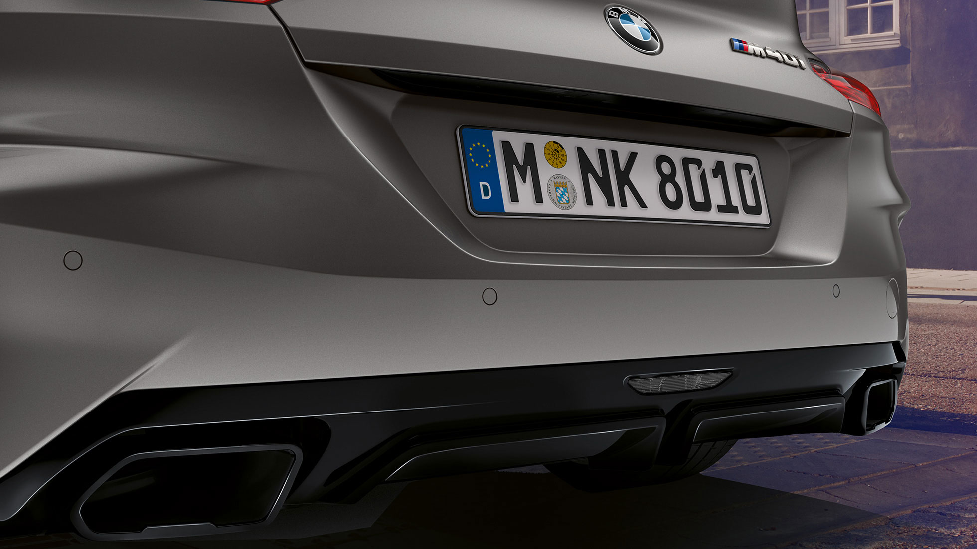 Απολήξεις εξάτμισης BMW Z4 M40i Απολήξεις εξάτμισης BMW Z4 Roadster M40i G29 2019, BMW Individual Γκρι Frozen μεταλλικό, κοντινή λήψη