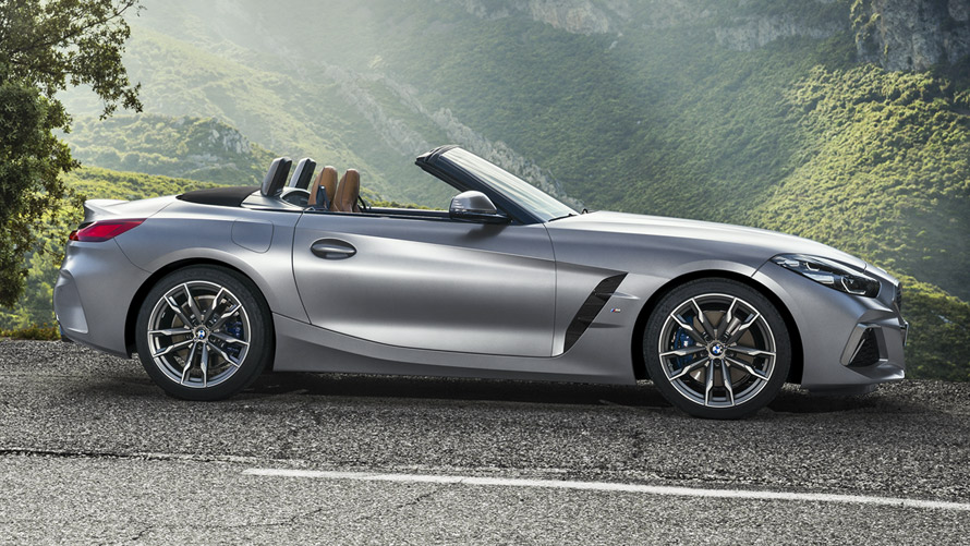 BMW Z4 M40i Roadster, G29, πλαϊνή λήψη BMW Z4 M40i Roadster, G29, πλαϊνή λήψη