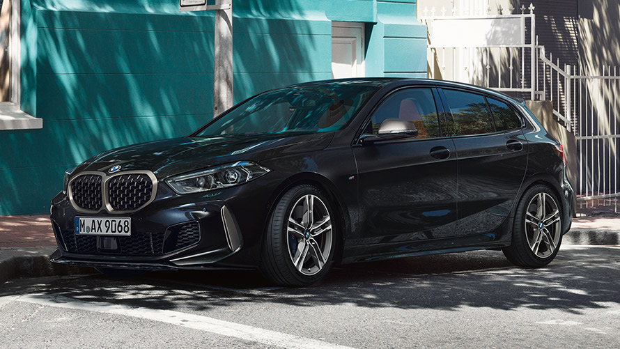 BMW M135i xDrive (F40), σε μαύρο Sapphire μεταλλικό, τεχνικά χαρακτηριστικά BMW M135i xDrive (F40), σε μαύρο Sapphire μεταλλικό, τεχνικά χαρακτηριστικά