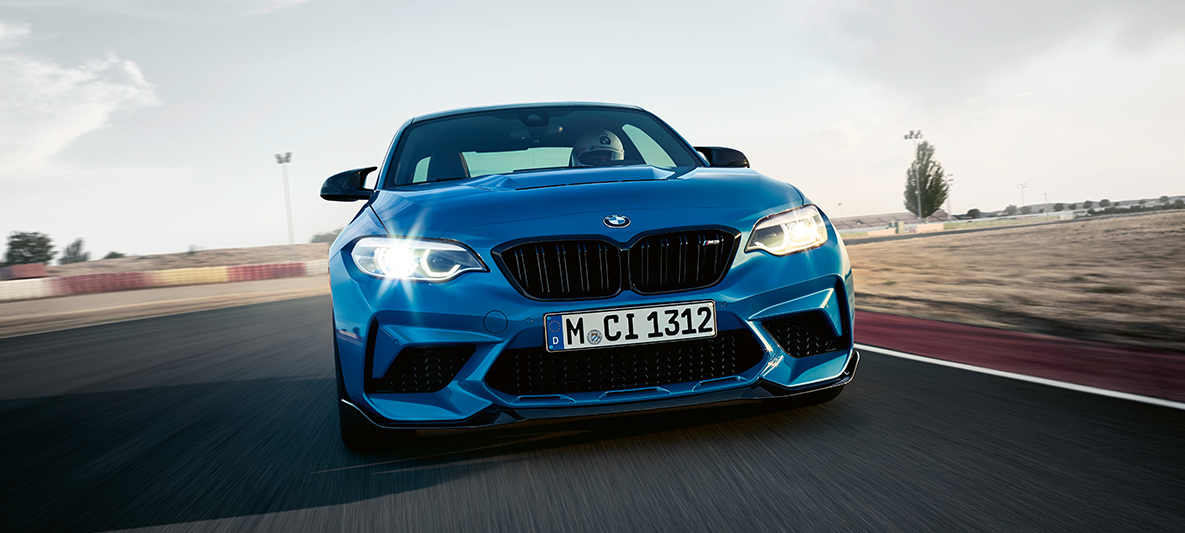 Σχεδίαση της BMW M2 CS Σχεδίαση της BMW M2 CS F87, μπλε Misano μεταλλικό, μπροστινή λήψη