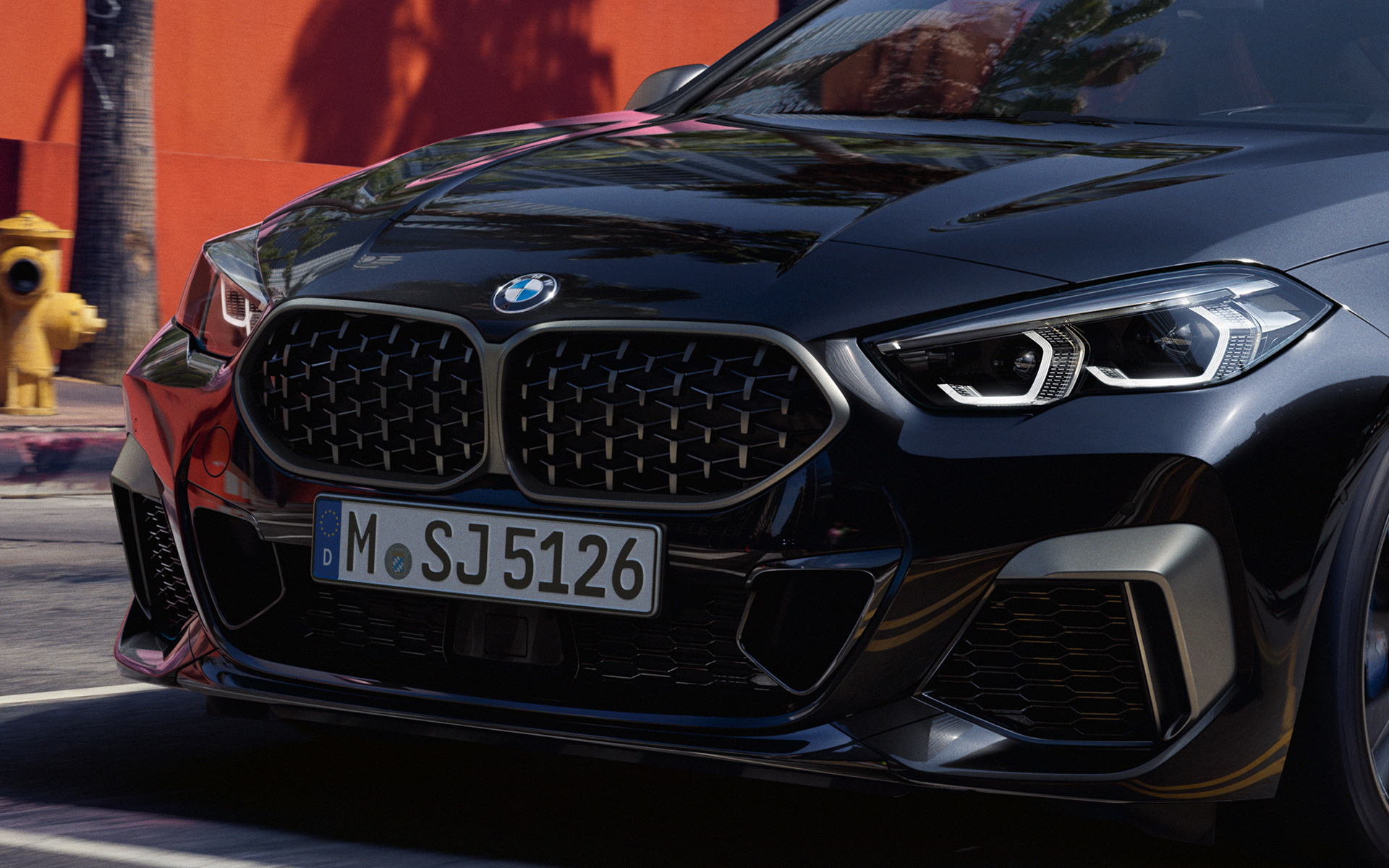 Σχεδίαση μπροστινού τμήματος, BMW M235i xDrive Gran Coupé, F44 Σχεδίαση μπροστινού τμήματος, BMW M235i xDrive Gran Coupé, F44, 2020, μαύρο Sapphire μεταλλικό, μπροστινή λήψη τριών τετάρτων