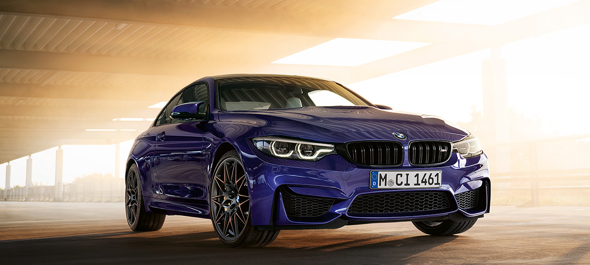 BMW M4 Coupé, Έκδοση M Heritage, μπλε Velvet BMW M4 Coupé, Έκδοση M Heritage, ειδική έκδοση, μπλε Velvet