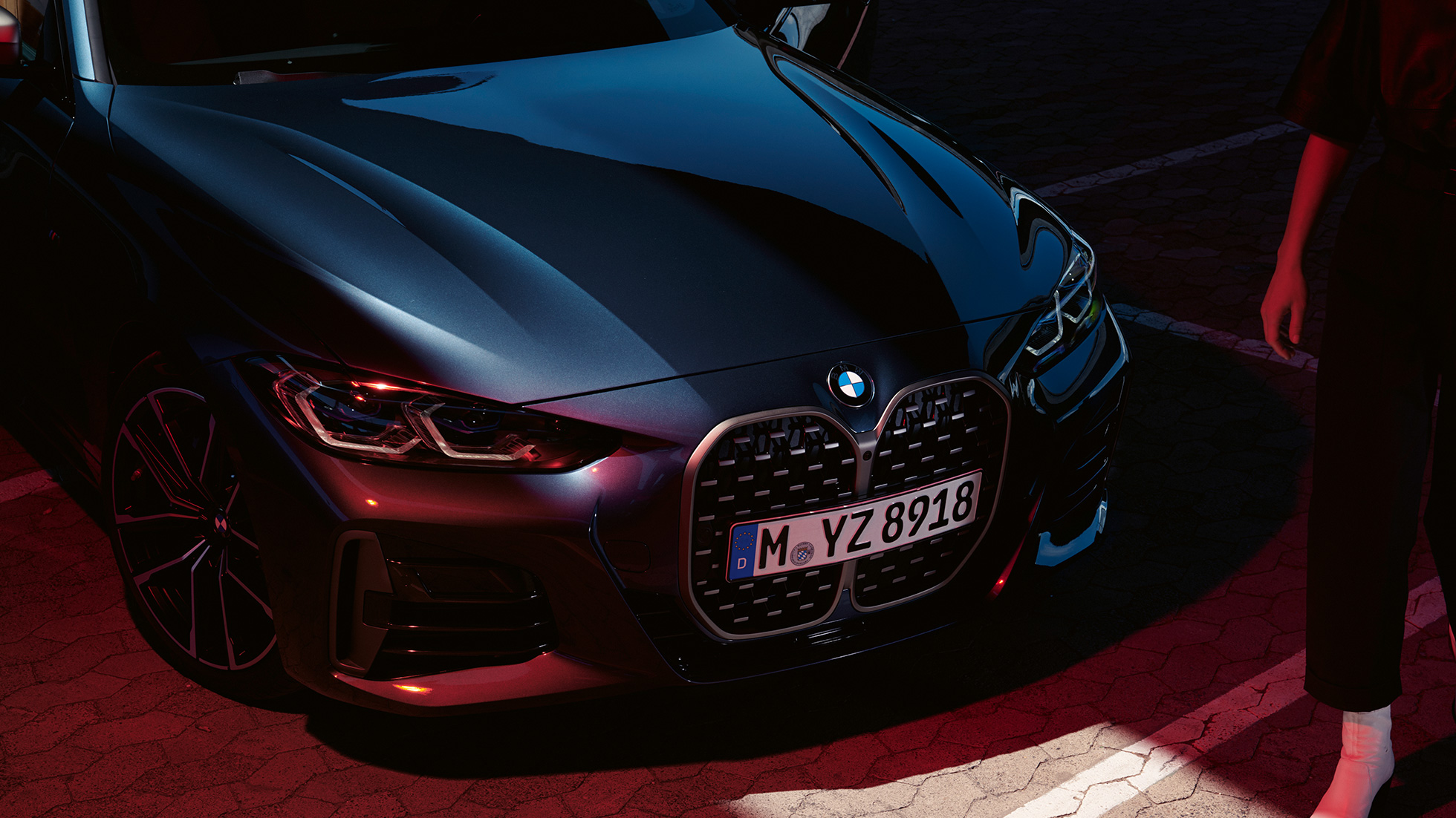 BMW μάσκα με διπλά "νεφρά", BMW M440i xDrive Coupé, G22, 2020 BMW M440i xDrive Coupé, μπλε Arctic Race μεταλλικό, G22, 2020, μπροστινή λήψη τριών τετάρτων, BMW μάσκα με διπλά "νεφρά"
