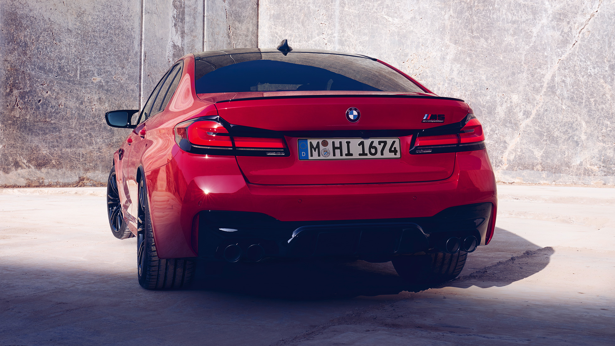 Πίσω φώτα, BMW M5 Competition, F90, LCI, Facelift 2020 Πίσω φώτα, BMW M5 Competition, F90, LCI, Facelift 2020, BMW Individual κόκκινο Imola, πίσω λήψη
