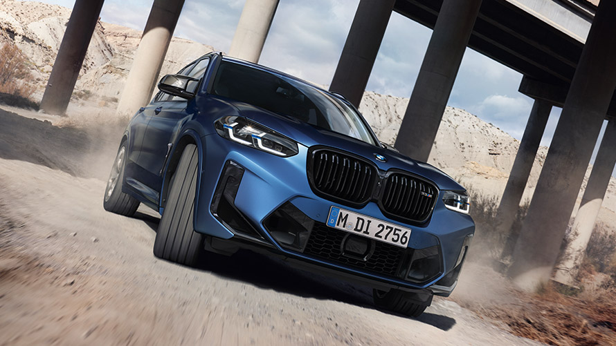 BMW X3 M F97 μπροστινή λήψη τρία τέταρτα εν κινήσει Μοντέλα BMW M, BMW X3 M F97 μπροστινή λήψη τρία τέταρτα εν κινήσει