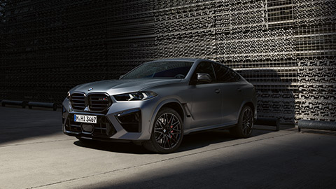 BMW X6 M F96 three-quarter side view standing Μοντέλα BMW M, BMW X6 M F96 three-quarter side view standing