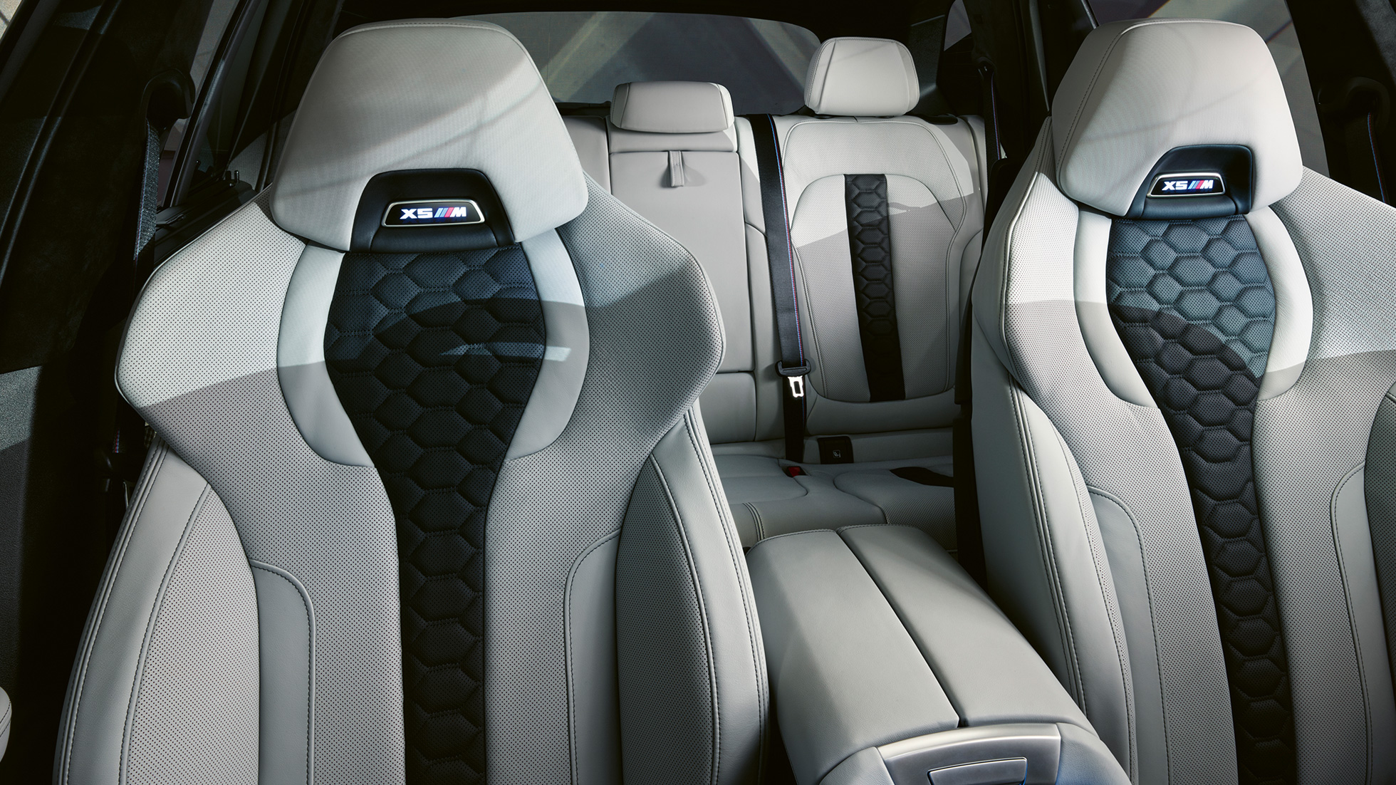 Μ Πολυλειτουργικά καθίσματα BMW X5 M Competition Μ Πολυλειτουργικά καθίσματα BMW X5 M Competition F95 εσωτερικό