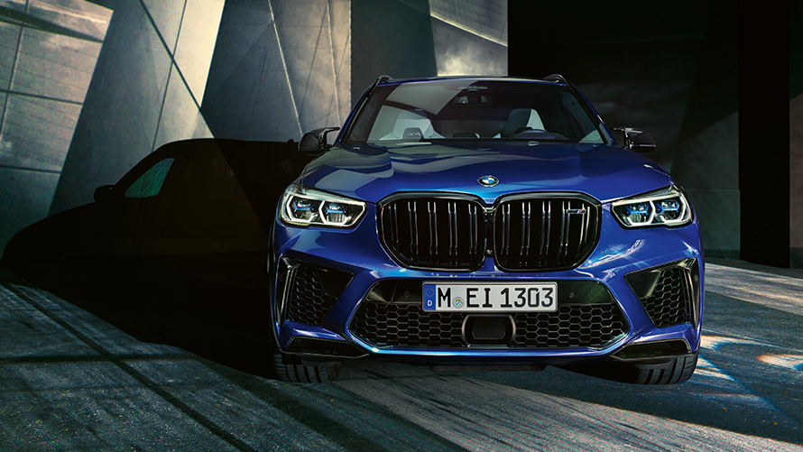 BMW X5 M Competition, F95, τεχνικά χαρακτηριστικά BMW X5 M Competition, F95, 2020, SUV μπλε Marina Bay μεταλλικό, μπροστινή λήψη, τεχνικά χαρακτηριστικά
