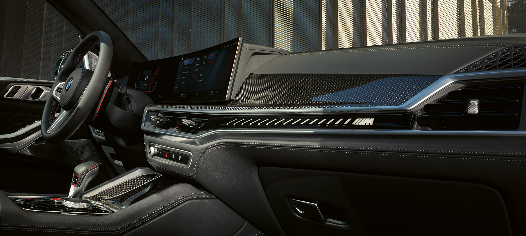 BMW X5 M Competition, F95, 2023, cockpit και τεχνολογίες