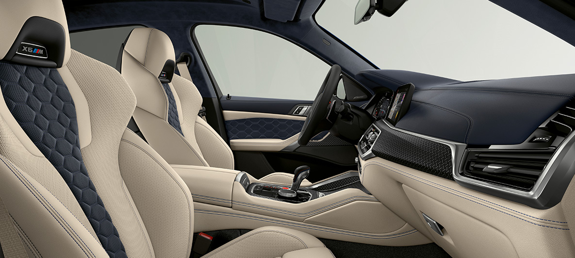 BMW X6 M Individual F96 SUV 2020 εσωτερικό BMW X6 M Individual F96 SUV 2020 εσωτερικό Μ Πολυλειτουργικά καθίσματα με λογότυπο X6 M