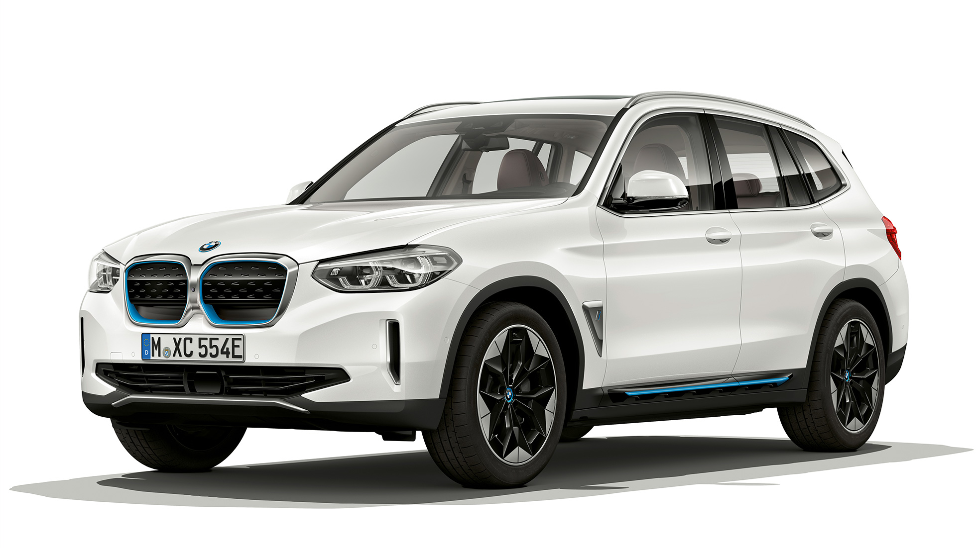 BMW iX3, G08, Έκδοση "Impressive", μπροστινή λήψη τριών τετάρτων BMW iX3, G08 2020, Έκδοση "Impressive", λευκό Mineral μεταλλικό, μπροστινή λήψη τριών τετάρτων