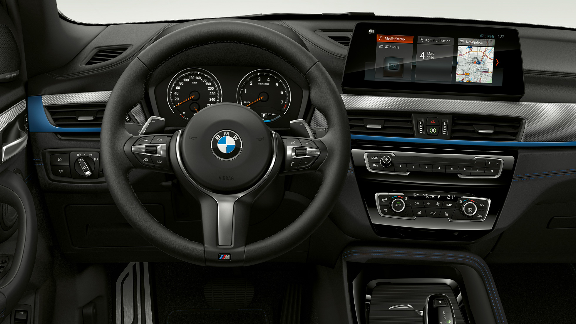 BMW X1, Έκδοση M Sport, εσωτερικό BMW X1, Έκδοση M Sport, εσωτερικό με εστίαση στο κόκπιτ