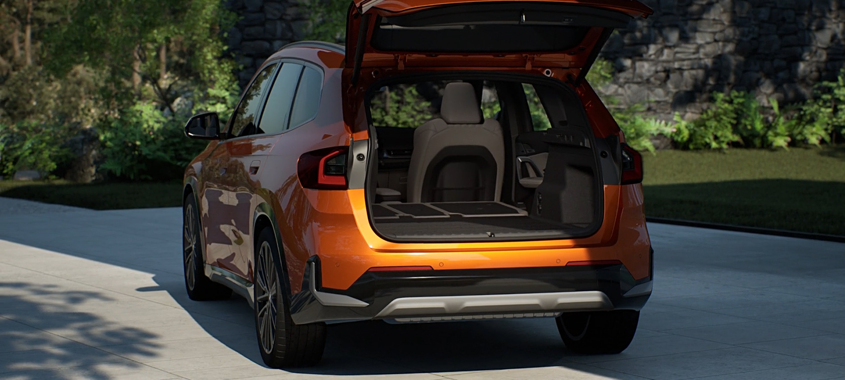 BMW X1 xDrive23i U11 ICE xLine, Πορτοκαλί Utah μεταλλικό, χώρος αποσκευών και κοτσαδόρος ρυμούλκησης Χώρος αποσκευών και κοτσαδόρος ρυμούλκησης, BMW X1 xDrive23i U11 ICE, Πορτοκαλί Utah μεταλλικό, 20” BMW Individual Ζάντες ελαφρού κράματος 20” με πολλαλπές ακτίνες, σχέδιο 869