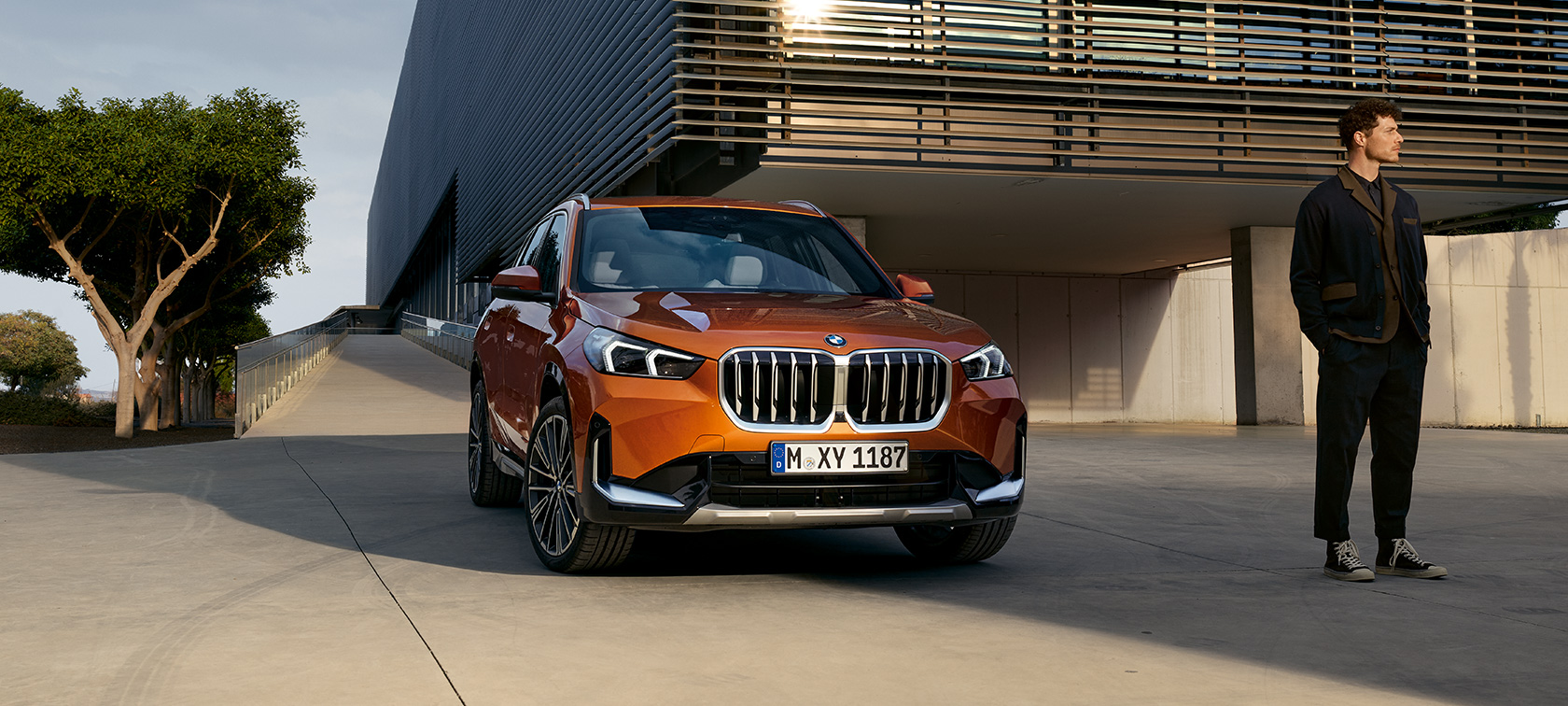 BMW X1 xDrive23i U11 ICE xLine, Πορτοκαλί Utah μεταλλικό, Εξωτερικό, Σημαντικότερα σημεία Εξωτερικό, Σημαντικότερα σημεία BMW X1 xDrive23i U11 ICE xLine, Πορτοκαλί Utah μεταλλικό, BMW Individual Ζάντες ελαφρού κράματος 20” με πολλαλπές ακτίνες, σχέδιο 869
