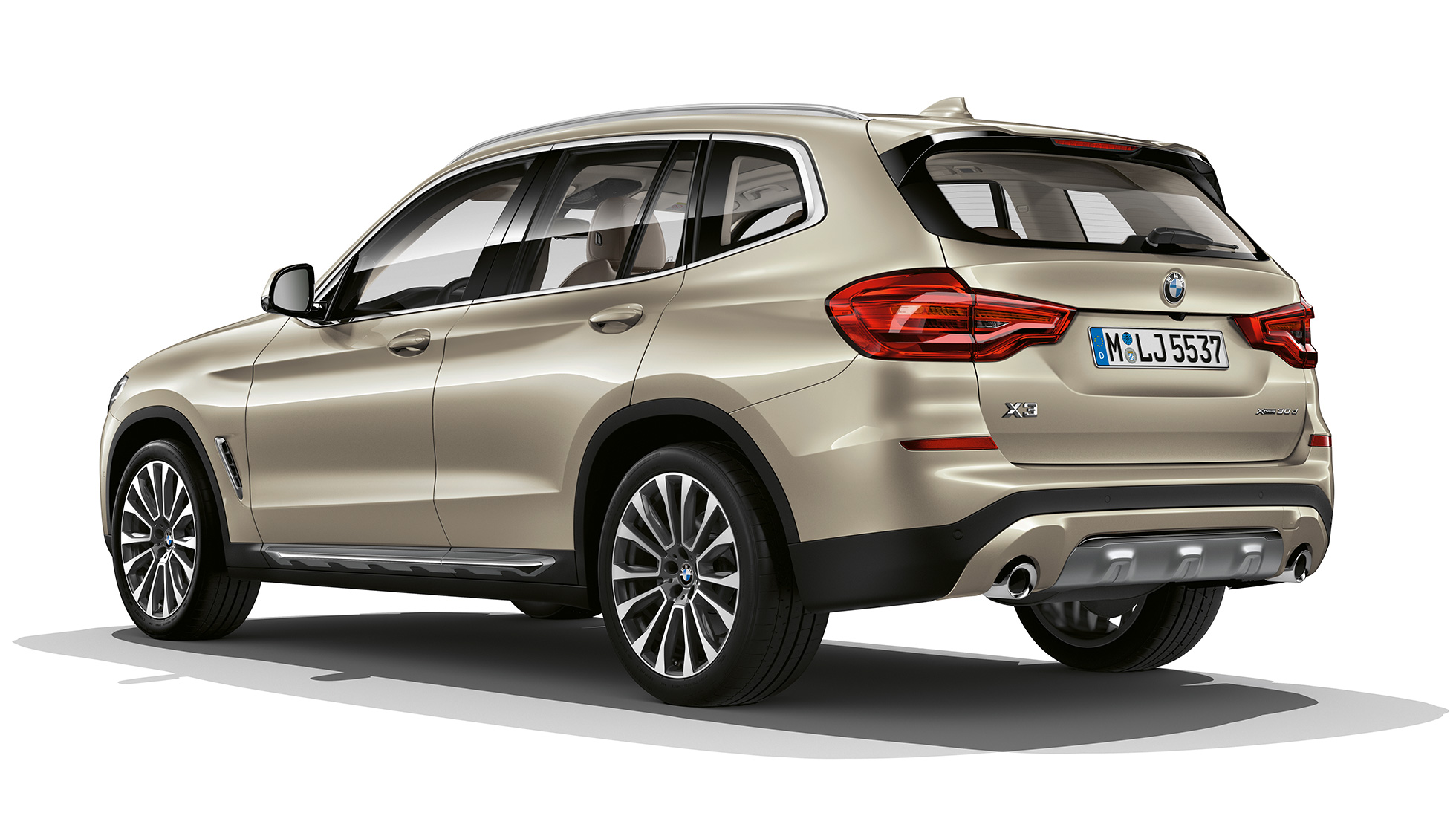 BMW X3 M40i, Έκδοση Luxury Line, πίσω λήψη τριών τετάρτων BMW X3 M40i, Έκδοση Luxury Line, πίσω λήψη τριών τετάρτων