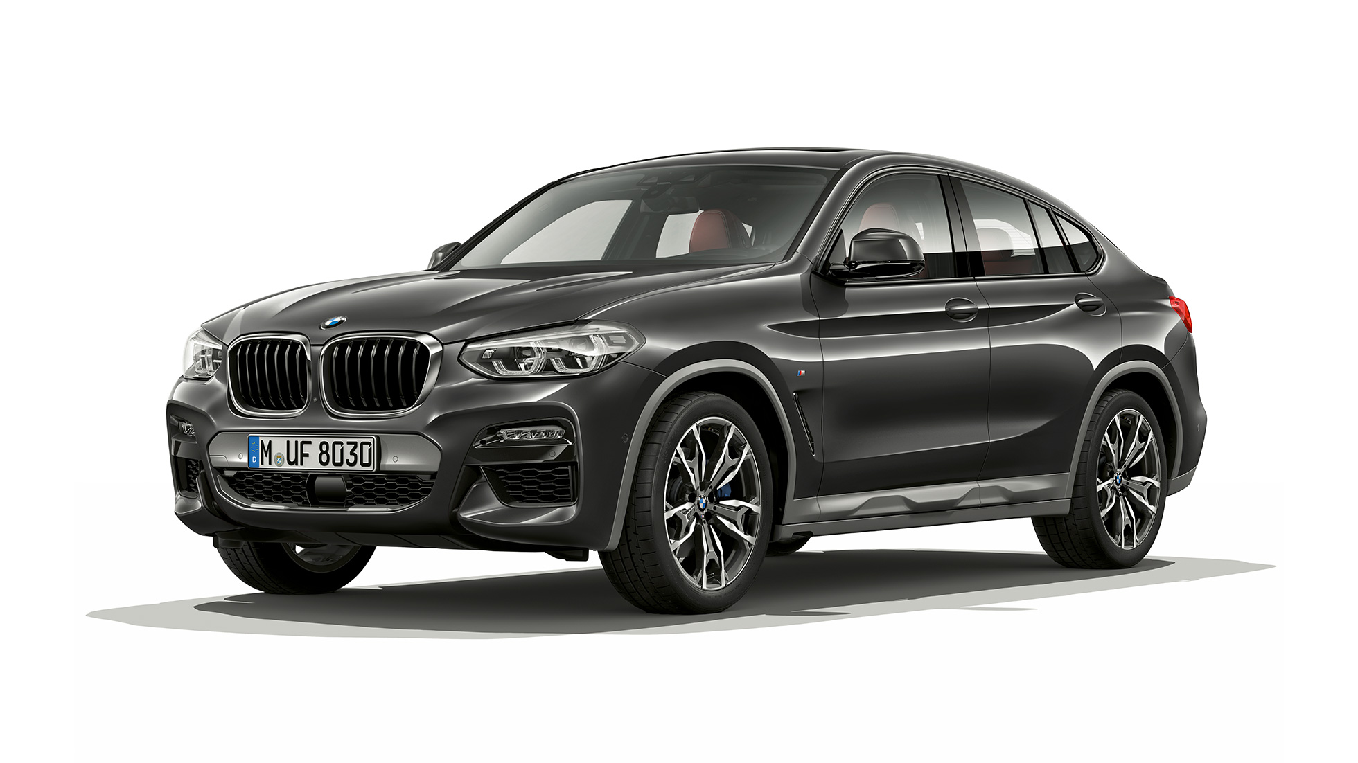 Μπροστινή λήψη τριών τετάρτων, BMW X4, Έκδοση M Sport X BMW X4 xDrive30i, Έκδοση M Sport X, G02 2018, γκρι Sophisto με εφέ Brilliant, μπροστινή λήψη τριών τετάρτων