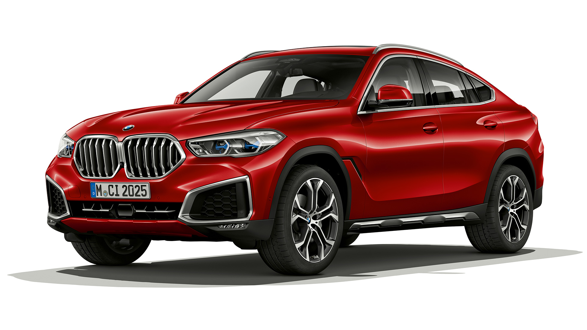 BMW X6 με xLine, εξωτερικό. BMW X6 με xLine, μπροστινή λήψη τριών τετάρτων.